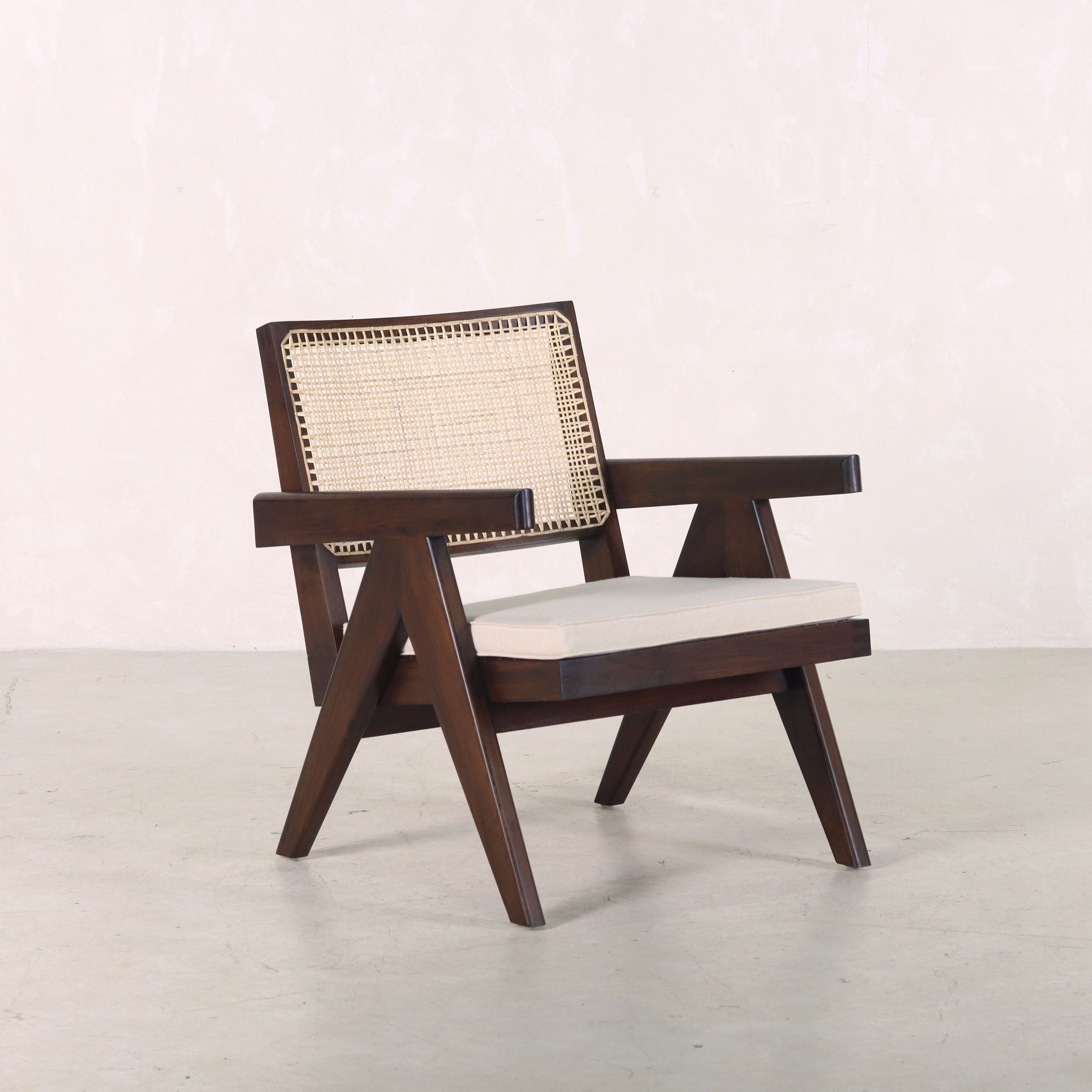 EasyLoungechair_adb_1a_2048x. EasyLoungechair_adb_1a_2048x.