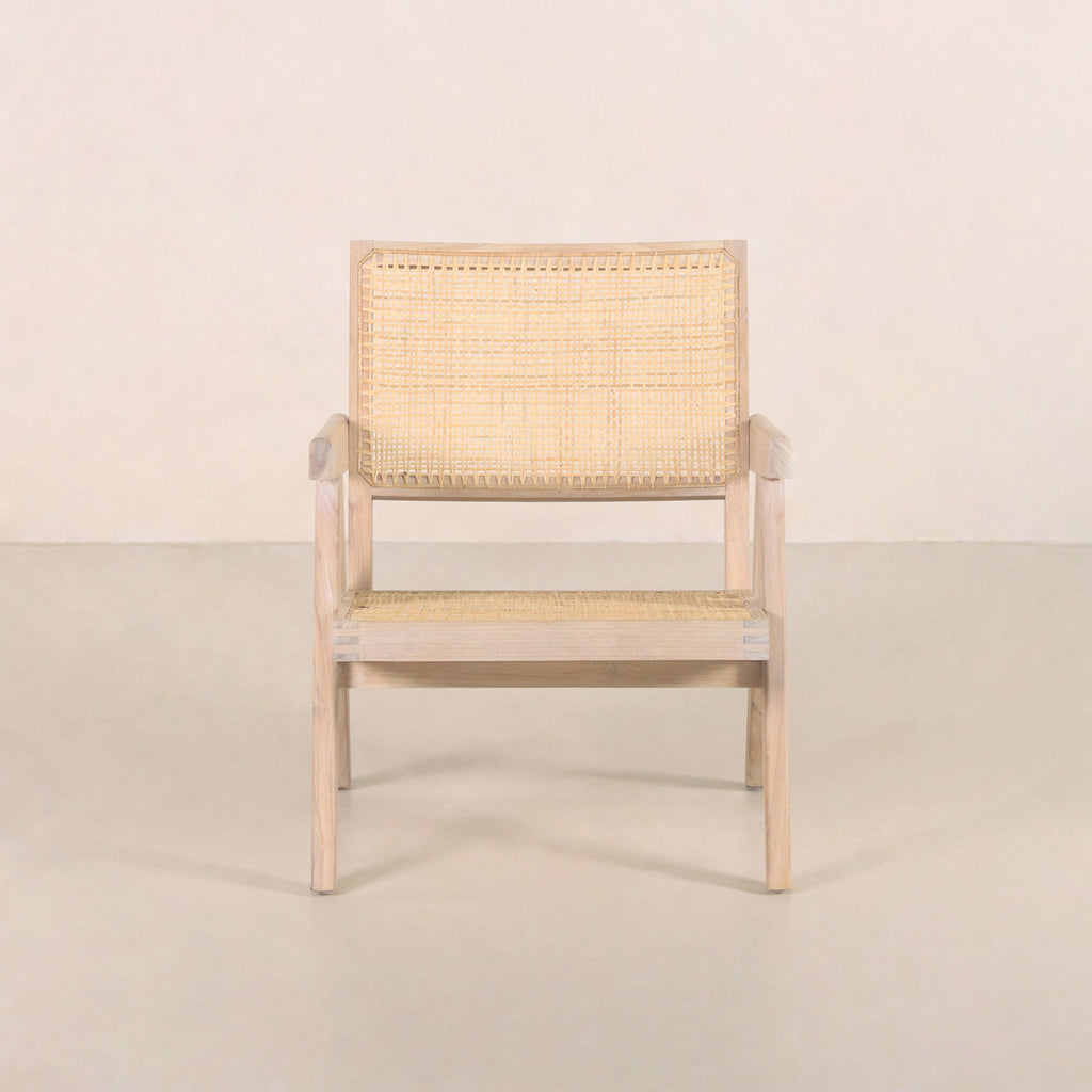 Easy Lounge Chair Sun-bleached