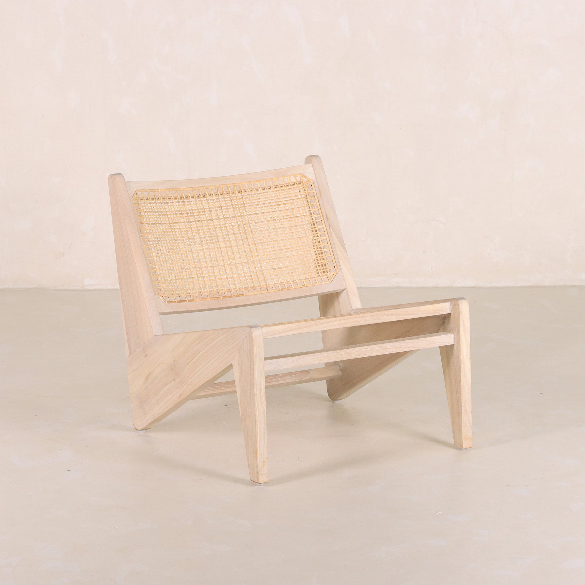 Kangaroo Chair – TreeHause